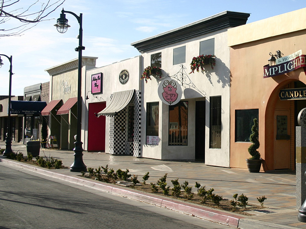 Shops on the boulevard